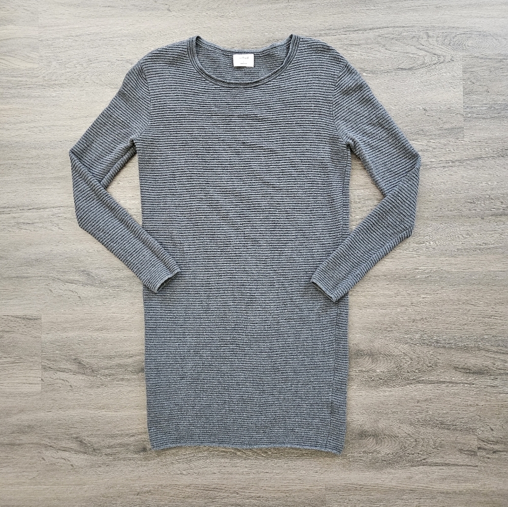 Aritzia Wilfred Dark Gray Ribbed Campanule Silk-Blend Sweater Dress Size Small